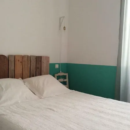 La Maison De Stephanie בית נופש *